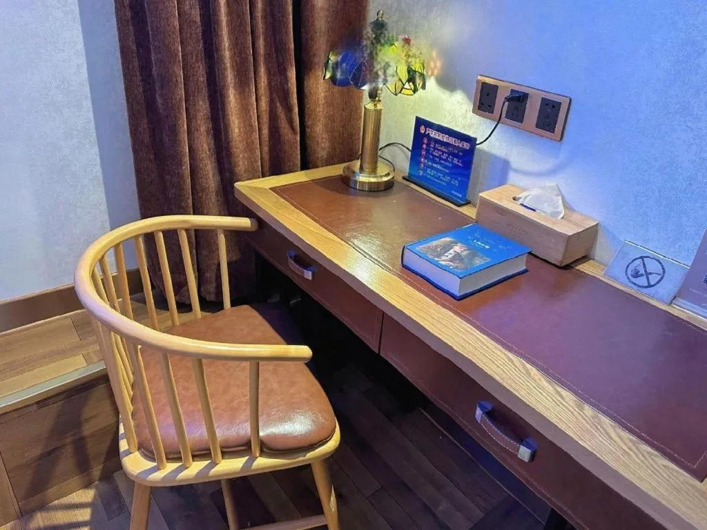 James Joyce Coffetel Beijing Tongzhou Guoyuan Metro Station