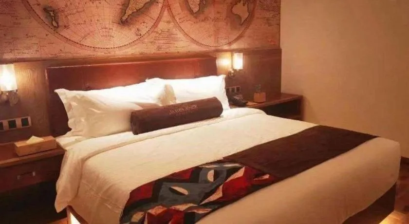 Bed in James Joyce Coffetel Beijing Tongzhou Guoyuan Metro Station