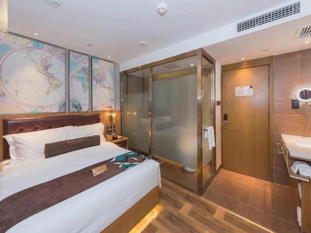 Bed in James Joyce Coffetel Beijing Tongzhou Guoyuan Metro Station