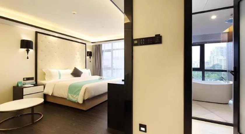 Bed in Xana Hotelle Shenzheng South Station Foxconn