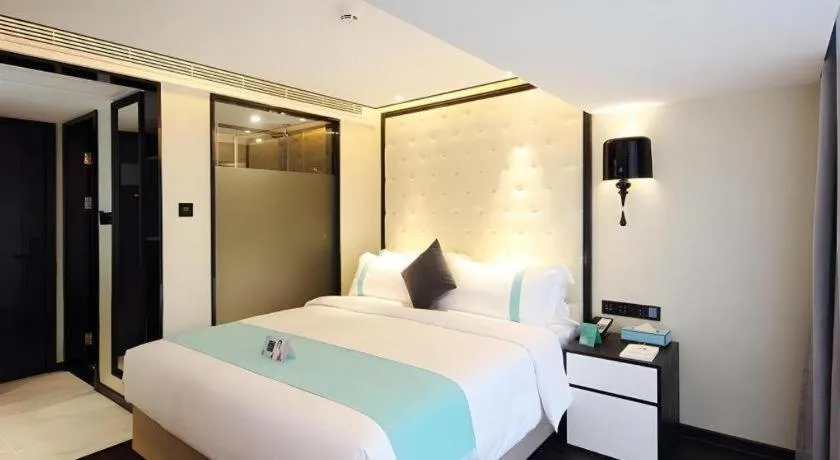 Bed in Xana Hotelle Shenzheng South Station Foxconn