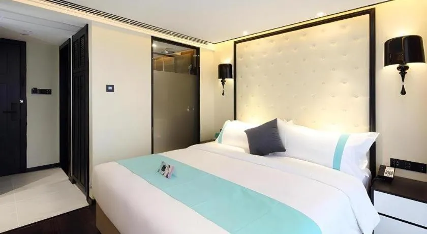 Bed in Xana Hotelle Shenzheng South Station Foxconn