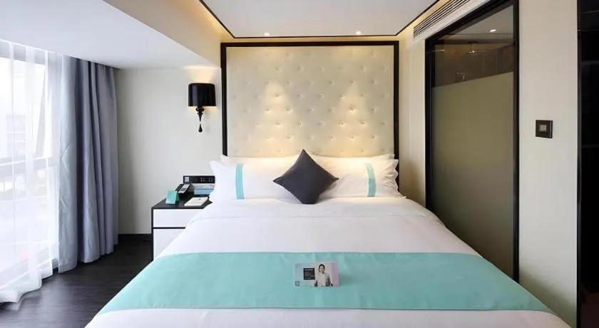 Bed in Xana Hotelle Shenzheng South Station Foxconn