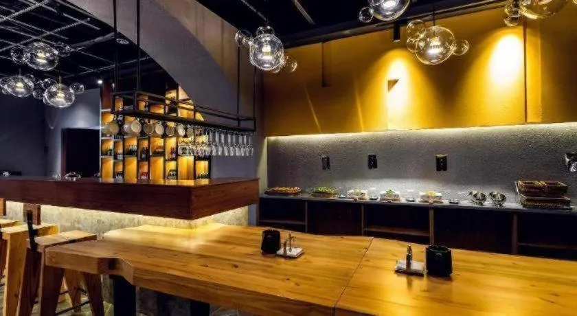 ZMAX Hotel Yan'an Baimi Avenue Baotashan