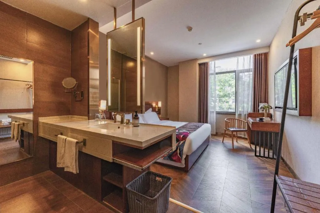 James Joyce Coffetel Tianjing First Central Hospital Nankai University