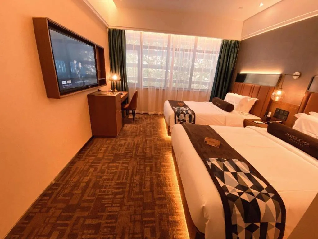 Bed in James Joyce Coffetel Tianjing First Central Hospital Nankai University