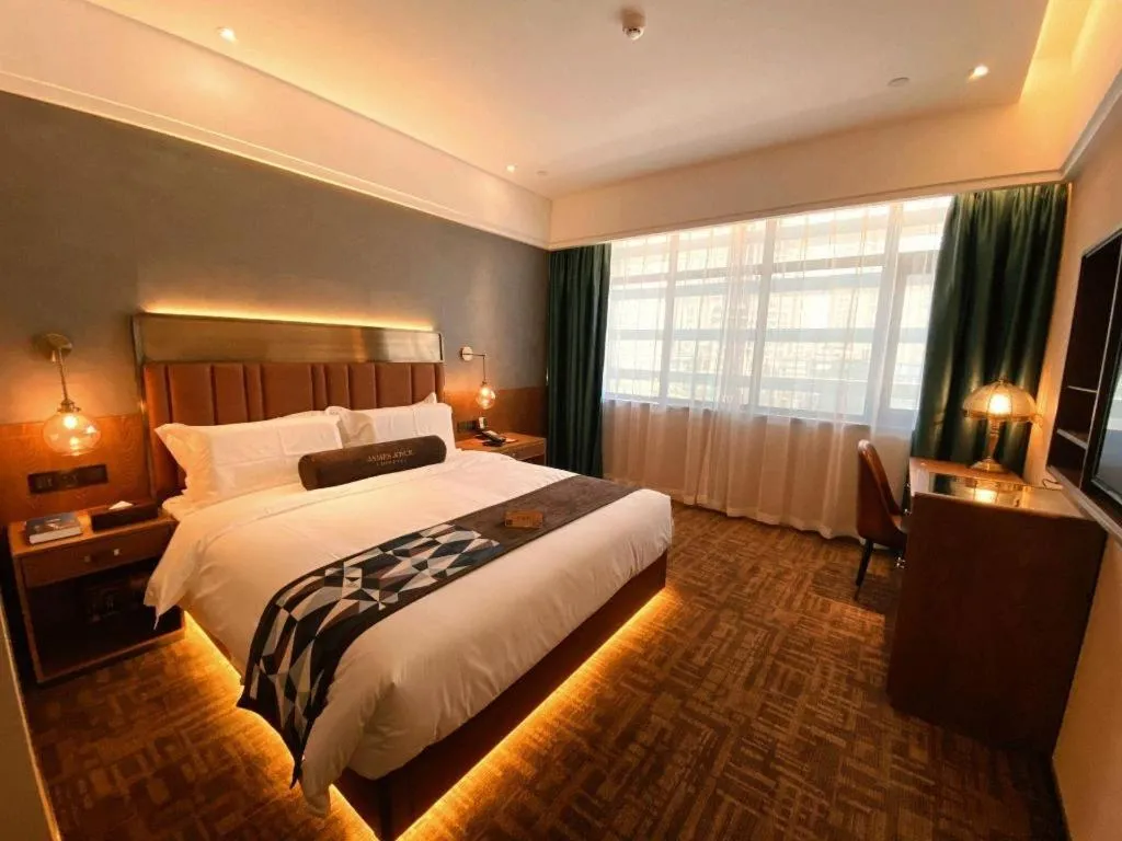 Bed in James Joyce Coffetel Tianjing First Central Hospital Nankai University