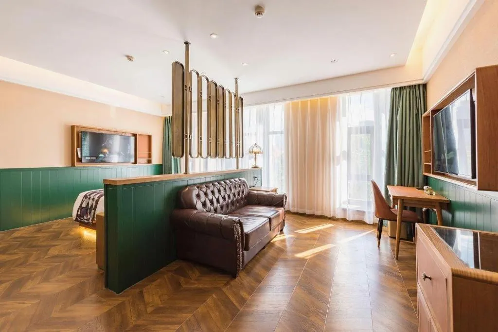 James Joyce Coffetel Tianjing First Central Hospital Nankai University