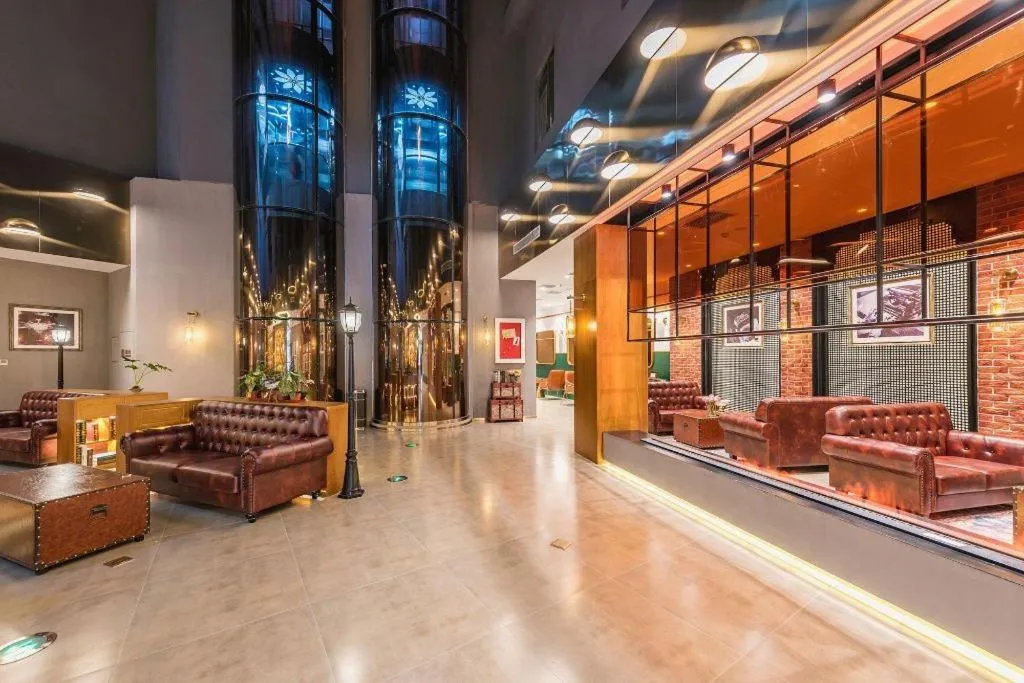 James Joyce Coffetel Tianjing First Central Hospital Nankai University