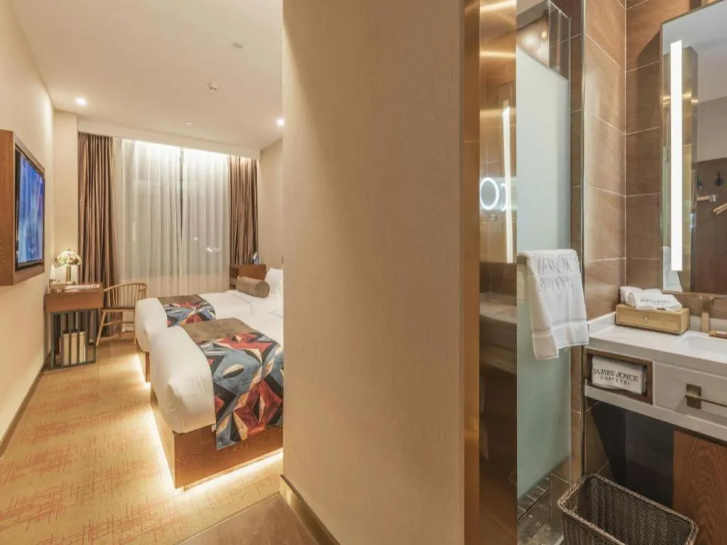 Bed in James Joyce Coffetel Tianjing First Central Hospital Nankai University