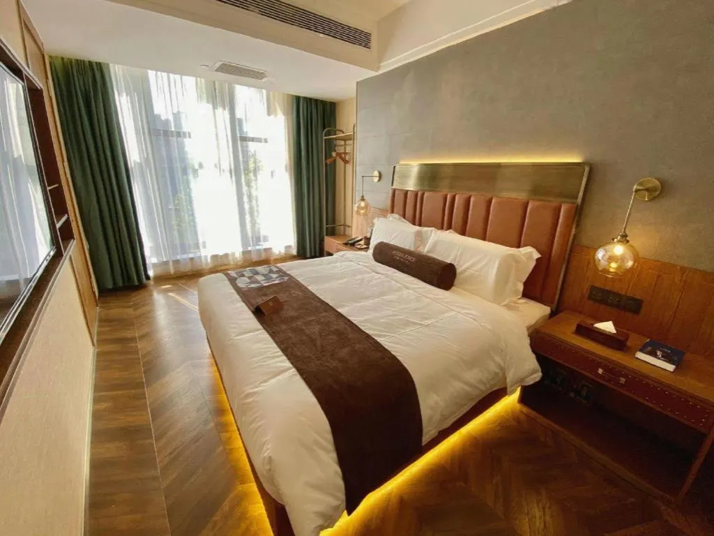 Bed in James Joyce Coffetel Tianjing First Central Hospital Nankai University