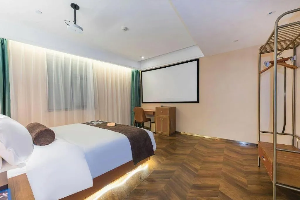 Bed in James Joyce Coffetel Tianjing First Central Hospital Nankai University