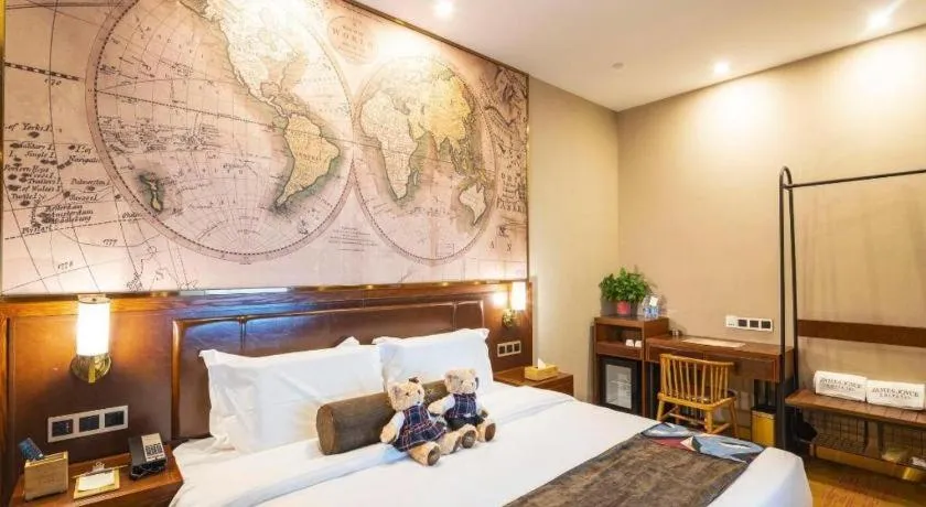 Bed in James Joyce Coffetel Tianjing First Central Hospital Nankai University