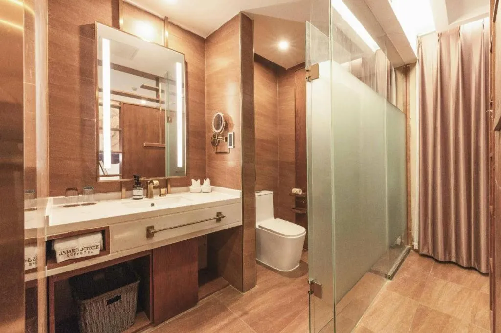 James Joyce Coffetel Tianjing First Central Hospital Nankai University