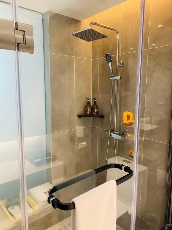 IU Hotel Lanzhou New District Airport Ruiling International