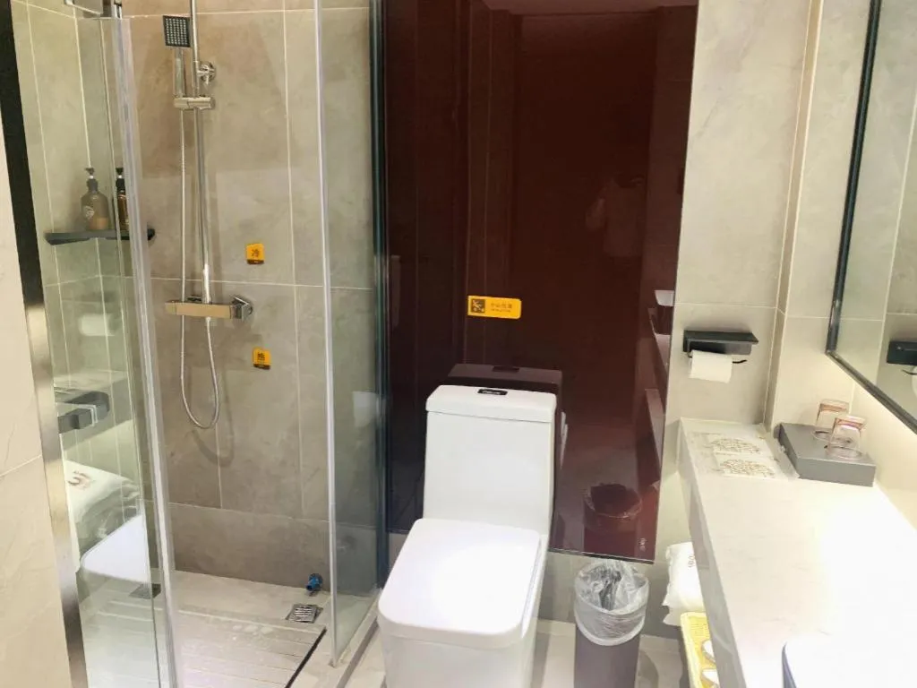 IU Hotel Lanzhou New District Airport Ruiling International