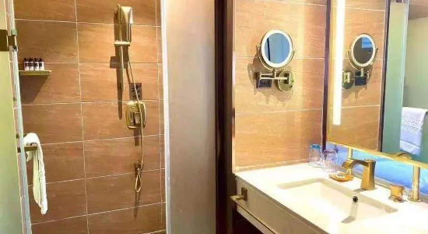 James Joyce Coffetel Luoyang Longmen High-speed Railway Station Baolong Plaza