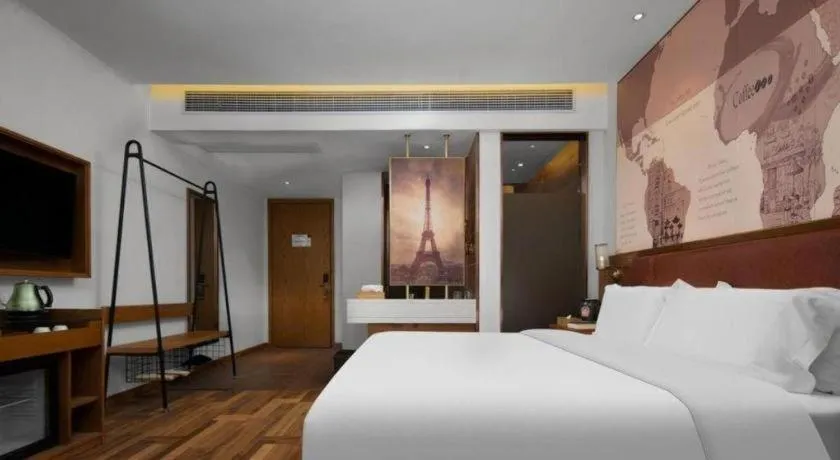 Bed in James Joyce Coffetel Luoyang Longmen High-speed Railway Station Baolong Plaza