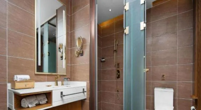 James Joyce Coffetel Luoyang Longmen High-speed Railway Station Baolong Plaza