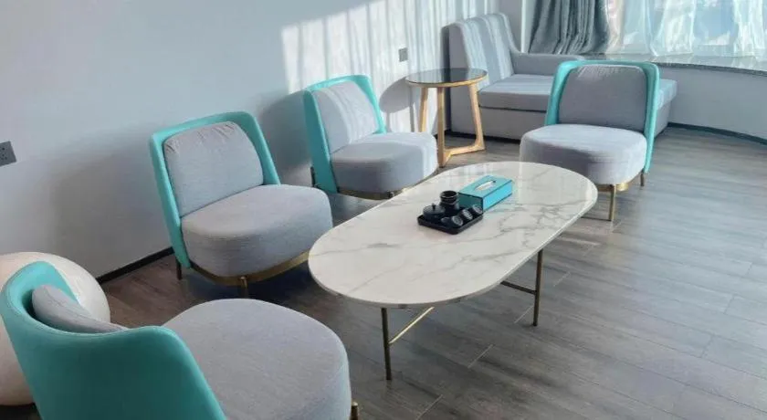 Xana Lite Huizhou Railway Station