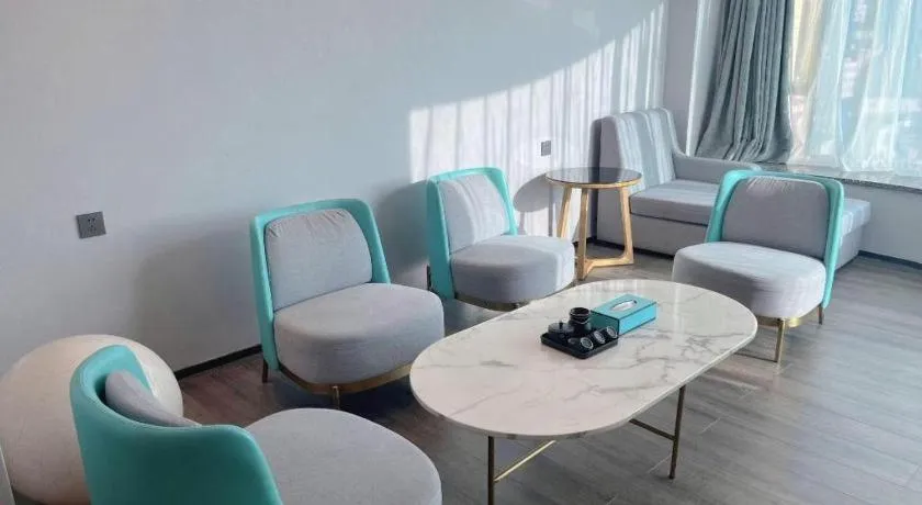 Xana Lite Huizhou Railway Station