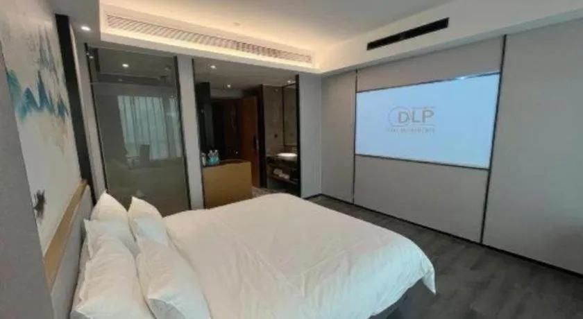 Bed in Xana Lite Huizhou Railway Station