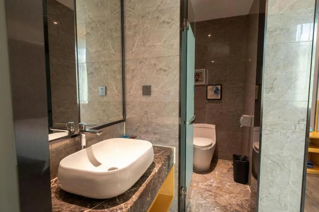 Xana Lite Huizhou Railway Station