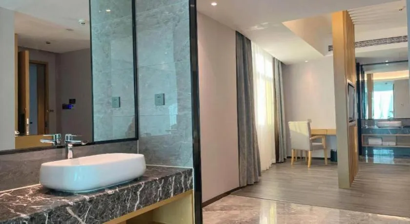 Xana Lite Huizhou Railway Station