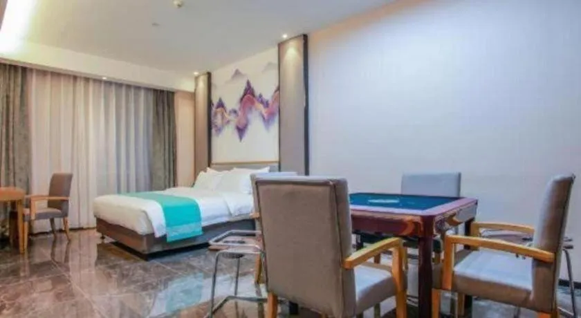 Bed in Xana Lite Huizhou Railway Station