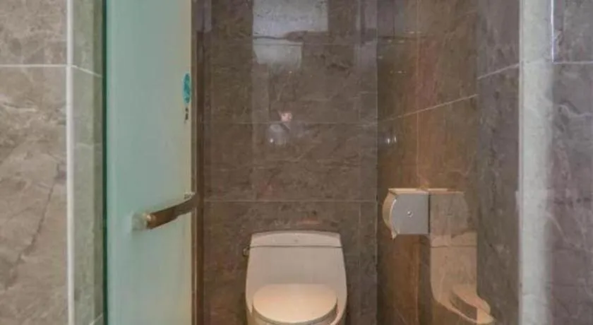 Xana Lite Huizhou Railway Station