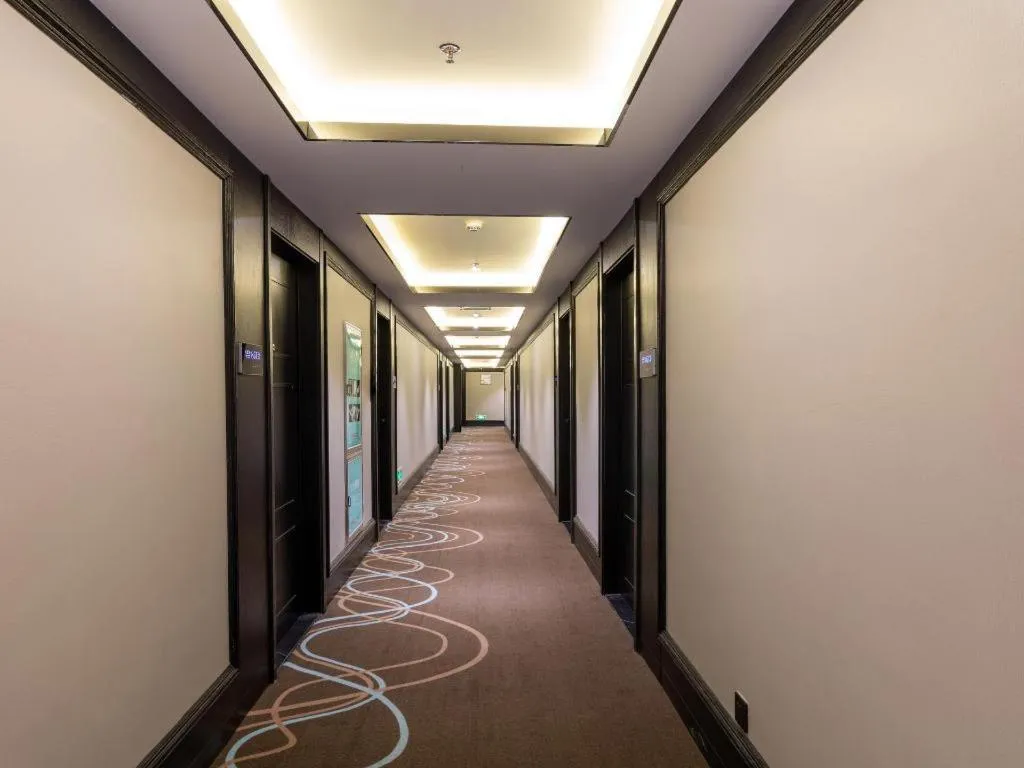 Xana Hotelle Zhongshan Fuhua Road