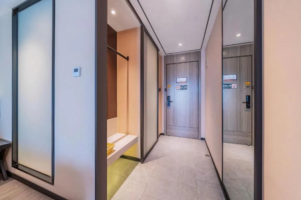 Bed in IU Hotel Chongqing Airport T3 Terminal