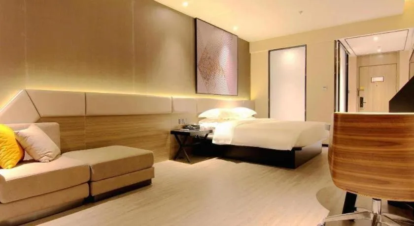 Bed in IU Hotel Chongqing Airport T3 Terminal