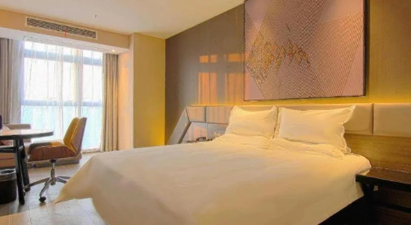 Bed in IU Hotel Chongqing Airport T3 Terminal