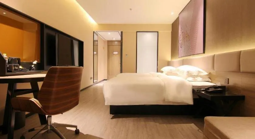 Bed in IU Hotel Chongqing Airport T3 Terminal