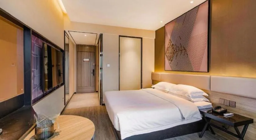 Bed in IU Hotel Chongqing Airport T3 Terminal