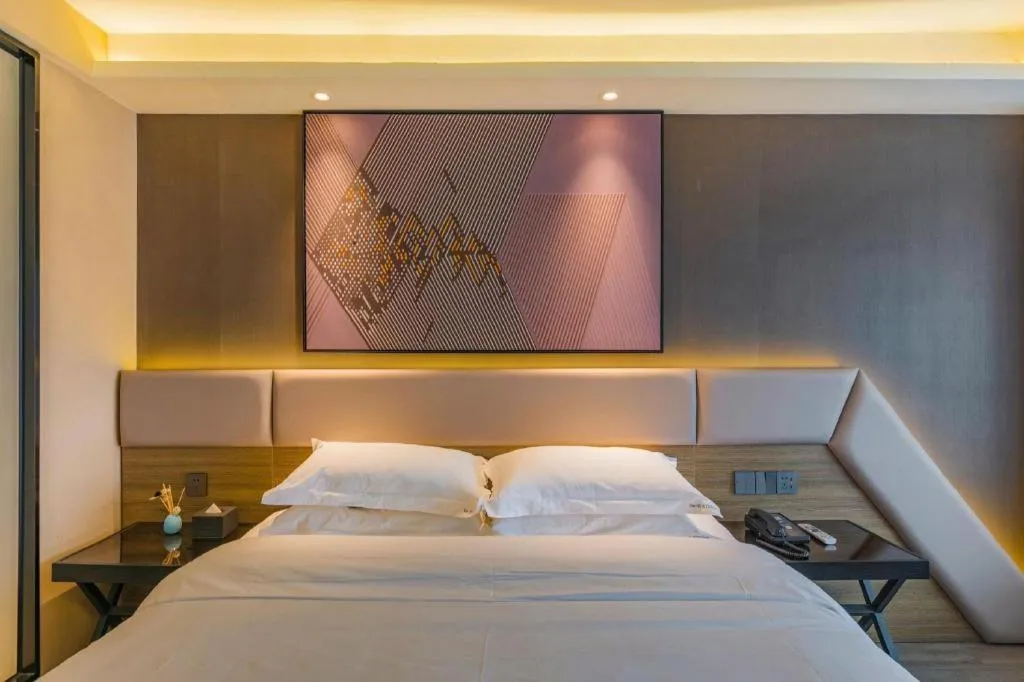 Bed in IU Hotel Chongqing Airport T3 Terminal