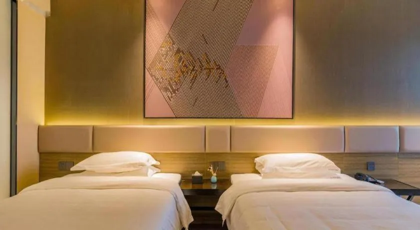 Bed in IU Hotel Chongqing Airport T3 Terminal