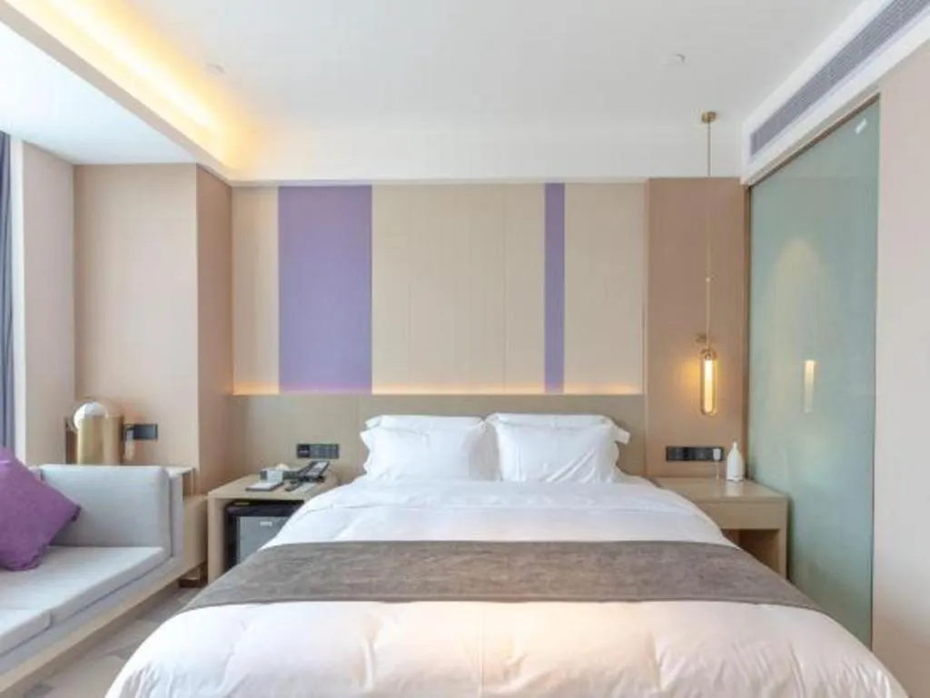 Bed in Lavande Hotel Huazhou Beijing Road