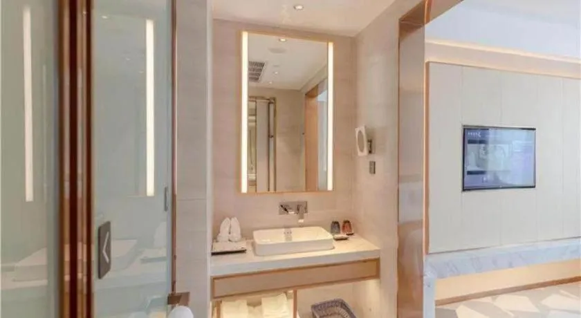 Lavande Hotel Huazhou Beijing Road