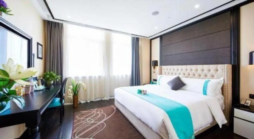 Bed in Xana Lite Hotelle Tianjin Huaming Binhai International Airport