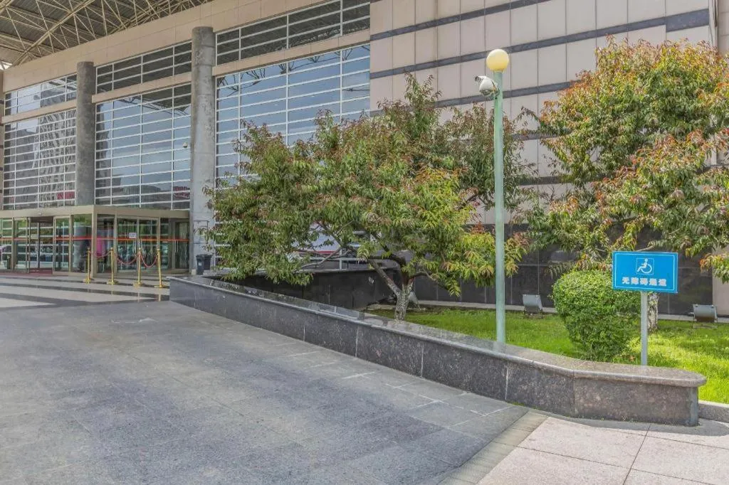 Jinjiang Hotel Qianan