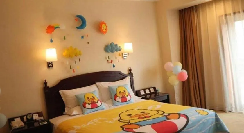 Bed in Jinjiang Hotel Qianan