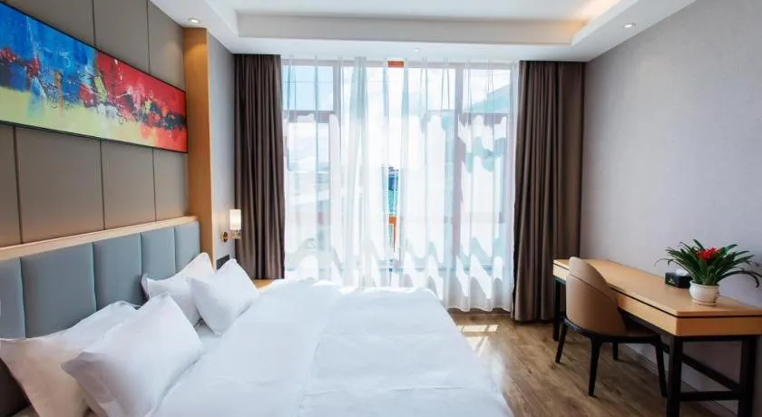 Bed in GreenTree Eastern Hotel Yunnan Shangri-La Yangtang Road