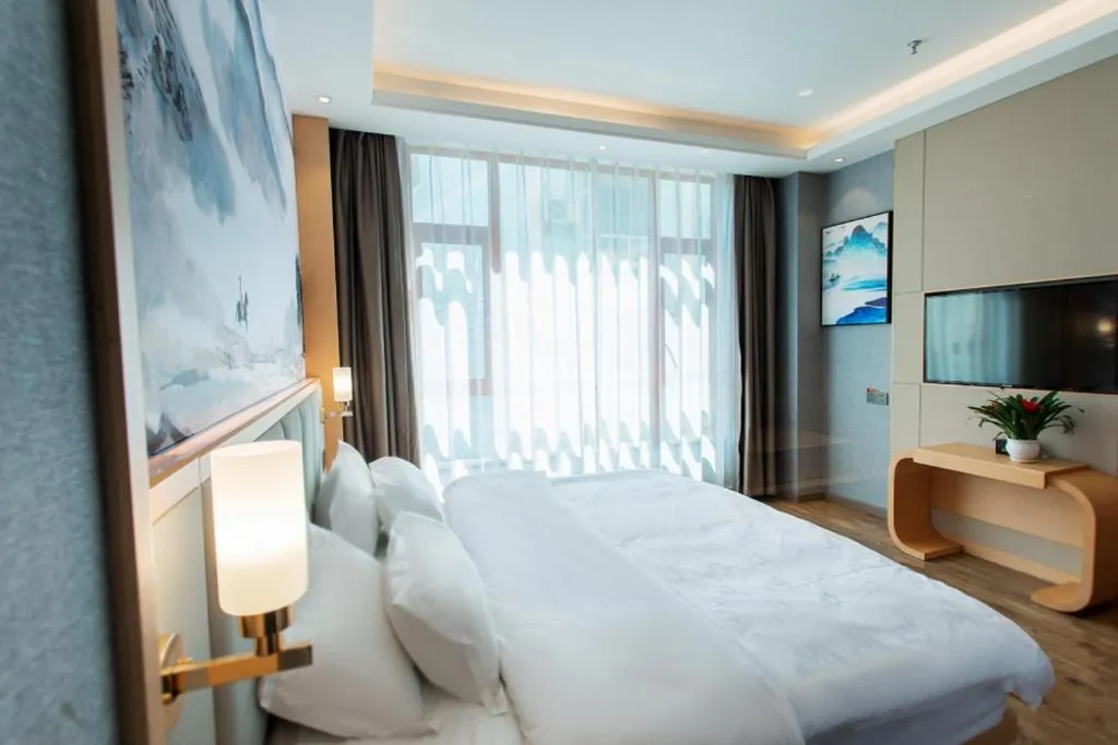 Bed in GreenTree Eastern Hotel Yunnan Shangri-La Yangtang Road