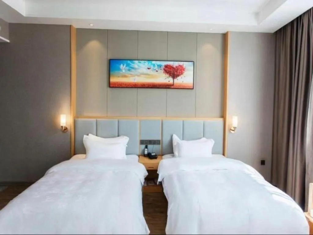 Bed in GreenTree Eastern Hotel Yunnan Shangri-La Yangtang Road