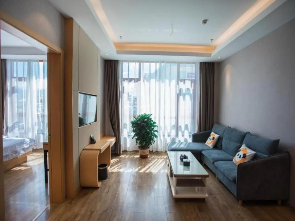 GreenTree Eastern Hotel Yunnan Shangri-La Yangtang Road