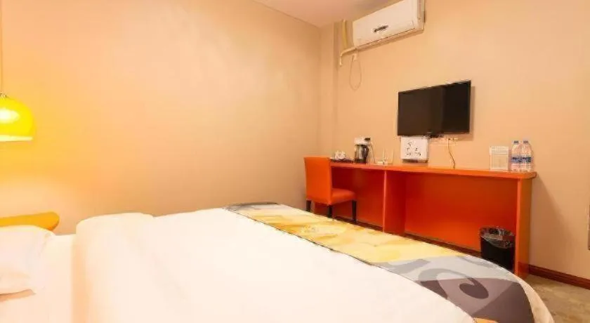 Bed in Shell Hotel Yangzhou Yangzijiang Bei Road Slender West Lake Scenic Area