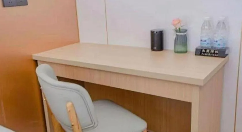 Shell Hotel Nanyang High-Speed Railway Station Jiangying Airport Huayaocheng