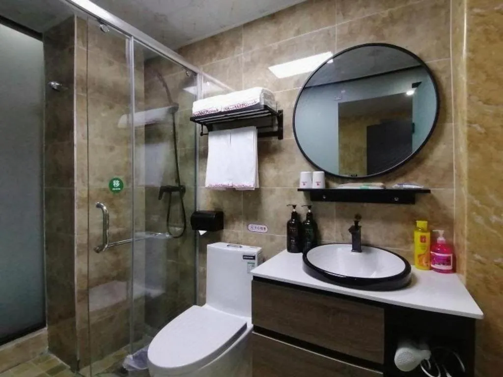 Shell Hotel Nanyang High-Speed Railway Station Jiangying Airport Huayaocheng